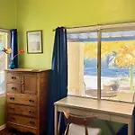 Historic U Of A Bungalow With Spa