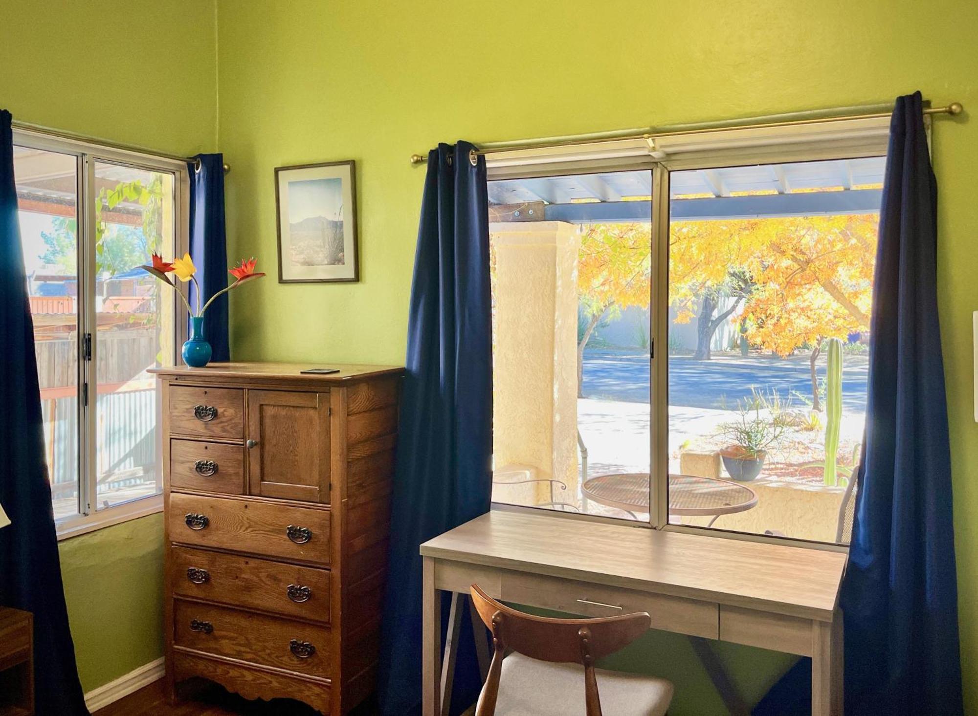Historic U Of A Bungalow With Holiday home Tucson
